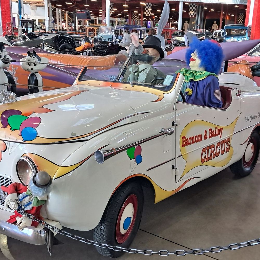 Orlando Auto Museum - Clowns - Museums Near Me - Orlando, Florida