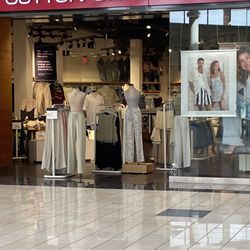 Cotton On - Entry