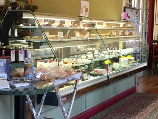 Patisserie Angelica by null