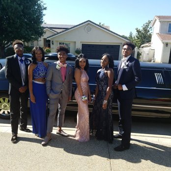 SkyBlack Limo - Airport Shuttles Near Me SkyBlack Limo - Airport Shuttles Near Me