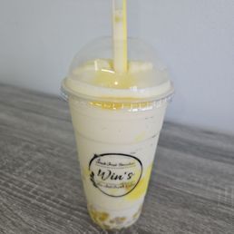 Pineapple coconut smoothie