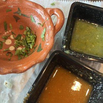 Taco Mucho - Sauce & cilantro - Tacos Near Me - Oak Park, Illinois Taco Mucho - Sauce & cilantro - Tacos Near Me - Oak Park, Illinois