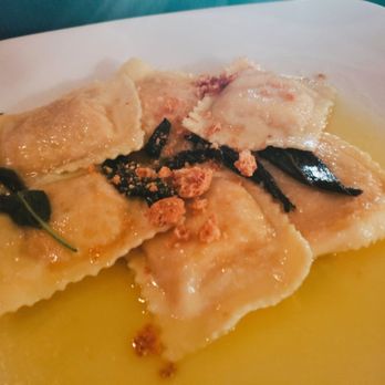 Pazzo Pomodoro - Butternut squash ravioli - Pizza Near Me - Vienna, Virginia