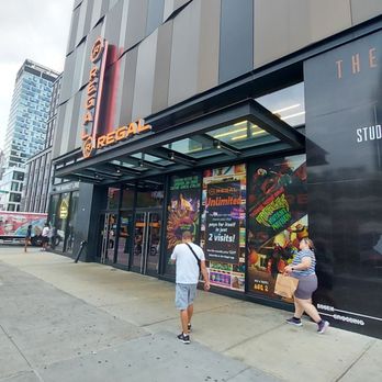 REGAL ESSEX CROSSING - Updated April 2025 - 349 Photos & 117 Reviews