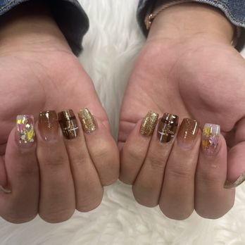 Garden Nails - Nail Salons Near Me - Kapolei, Hawaii