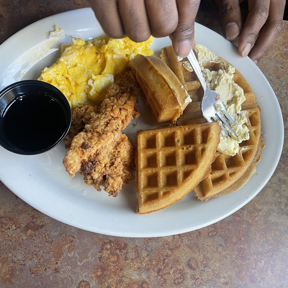 Huckleberry's - Chicken and waffle - Breakfast & Brunch Near Me - Fairfield, California Huckleberry's - Chicken and waffle - Breakfast & Brunch Near Me - Fairfield, California