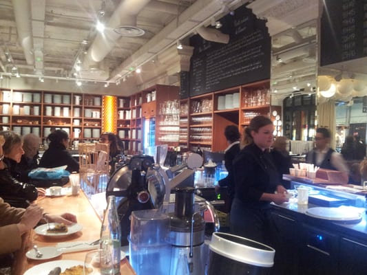 Brasserie Lazare Paris by null