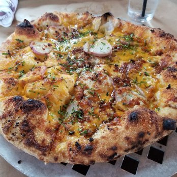 Vinsetta Garage - Loaded Potato Pie - American Near Me - Berkley, Michigan Vinsetta Garage - Loaded Potato Pie - American Near Me - Berkley, Michigan