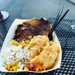 The Taste Smokers - The Bonn Special includes 1 meat (brisket), mac n cheese, and 1 side (elote).