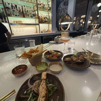 Motek - Brickell - Mediterranean Near Me - Miami, Florida