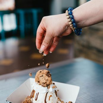 The Dolly Llama - Ice Cream & Frozen Yogurt Near Me - McKinney, Texas The Dolly Llama - Ice Cream & Frozen Yogurt Near Me - McKinney, Texas