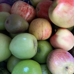 Apples and pears Apples and pears