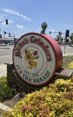 D'Elia's Grinders by null