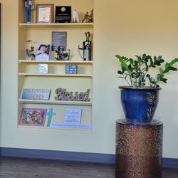 Sharon E Lister, DDS