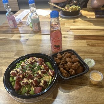 TokyRoll Sushi & Poké - Salem - Sushi Bars Near Me - Salem, Oregon