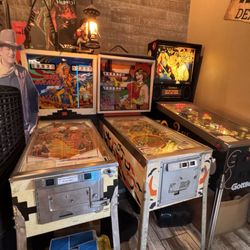 Wild West Pizza & Grill - Western themed pinball