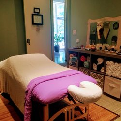 Massage Art Studio - Massage Art Studio is here for you! Come on in.