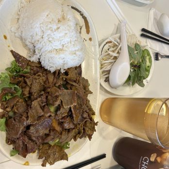 Chopstix - #S3 YELLOW CURRY CHICKEN OR BEEF - Vietnamese Near Me - Monterey, California Chopstix - #S3 YELLOW CURRY CHICKEN OR BEEF - Vietnamese Near Me - Monterey, California