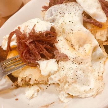 Cafe Brule - Irish Benedict! Best corned beef and hash eve. Wonderful surprise in Vermillion! - Coffee & Tea Near Me - Vermillion, South Dakota