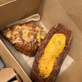 Café Dear Leon - Ham & Cheese Croissant ($6.5) and Mango Passionfruit Tart/Danish ($8.50) - Cafes Near Me - Baltimore, Maryland