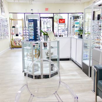 Vanderbilt Optical - Vanderbilt Optical Eyeglasses Store - Optometrists Near Me - Naples, Florida Vanderbilt Optical - Vanderbilt Optical Eyeglasses Store - Optometrists Near Me - Naples, Florida