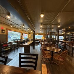 Angry Hog Barbecue - Quiet place. Seat yourself.