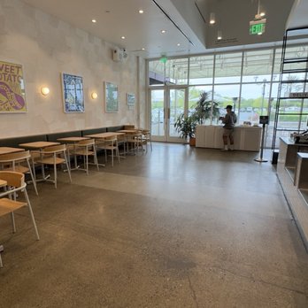 sweetgreen - Healthy Salads, Wraps, and Bowls - Salad Near Me - Irvine, California