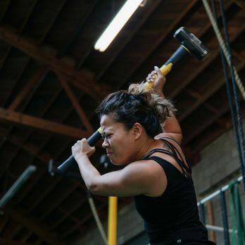 JLX - The Discipline - Conditioning work, with the sledgehammer. - Trainers Near Me - San Marino, California JLX - The Discipline - Conditioning work, with the sledgehammer. - Trainers Near Me - San Marino, California