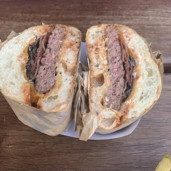 Gotts Roadside - Wisconsin Burger - Burgers Near Me - Napa, California Gotts Roadside - Wisconsin Burger - Burgers Near Me - Napa, California