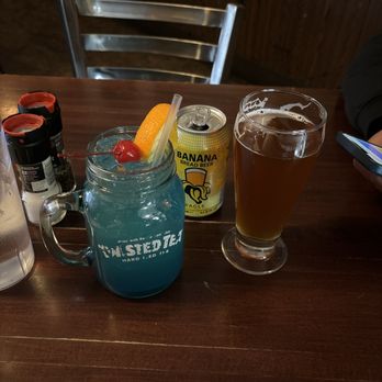 Stuff Yer Face - Banana Bread beer and Blue Flamingo 24oz Fish Bowl - Pubs Near Me - New Brunswick, New Jersey Stuff Yer Face - Banana Bread beer and Blue Flamingo 24oz Fish Bowl - Pubs Near Me - New Brunswick, New Jersey