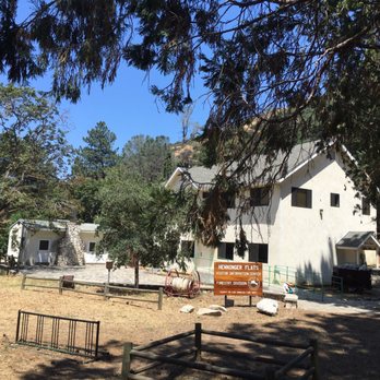 Henninger Flats Visitor Center - Hiking Near Me - Altadena, California Henninger Flats Visitor Center - Hiking Near Me - Altadena, California