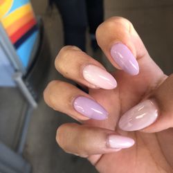 T N Nails