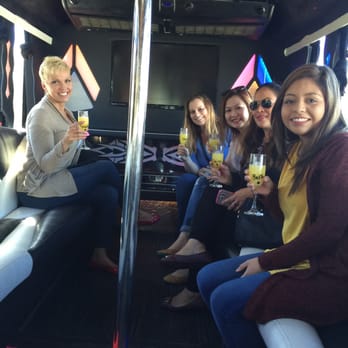 Uncorked Tours - Wine Tours Near Me - Temecula, California