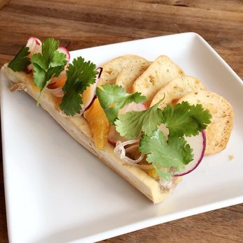 Centro Bar & Kitchen - Bone Marrow - Tapas/Small Plates Near Me - Reno, Nevada