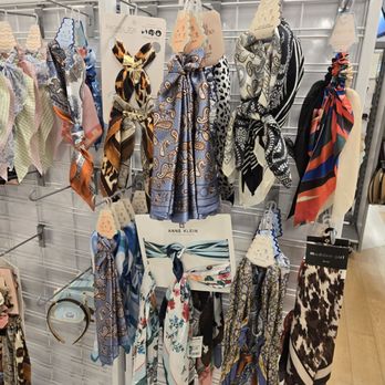 Marshalls - Scarves or headbands or purse bandeau - Home Decor Near Me - Las Vegas, Nevada Marshalls - Scarves or headbands or purse bandeau - Home Decor Near Me - Las Vegas, Nevada