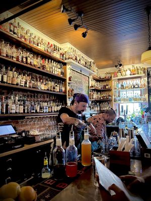 Old Kentucky Bourbon Bar by null