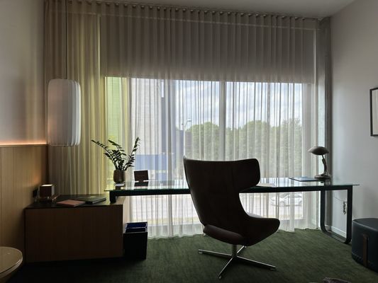 The Loren Hotel Austin by null