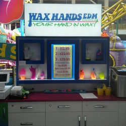 Wax Hands - Prices are great and the staff are very kind