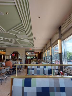 Tick Tock Diner by null