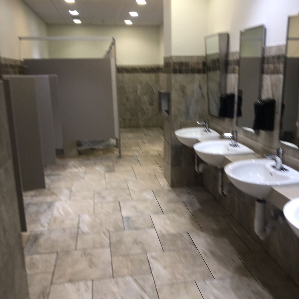Tanger Outlets Cookstown - Clean Bathrooms - Outlet Stores Near Me - Cookstown, Ontario Tanger Outlets Cookstown - Clean Bathrooms - Outlet Stores Near Me - Cookstown, Ontario