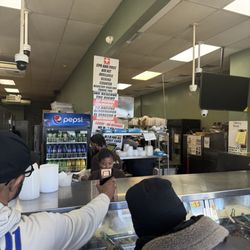 Bed Stuy Fish Fry - Horrible Service