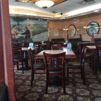 Lake Grove Diner - Beautiful decor and comfortable seating - Diners Near Me - Lake Grove, New York Lake Grove Diner - Beautiful decor and comfortable seating - Diners Near Me - Lake Grove, New York