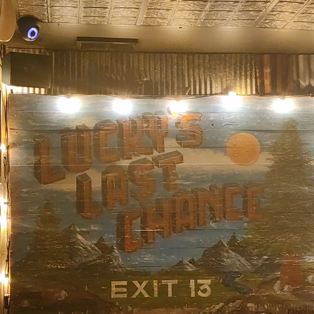 Lucky's Last Chance - Best burger spot in Philly - Hot Dogs Near Me - Philadelphia, Pennsylvania Lucky's Last Chance - Best burger spot in Philly - Hot Dogs Near Me - Philadelphia, Pennsylvania