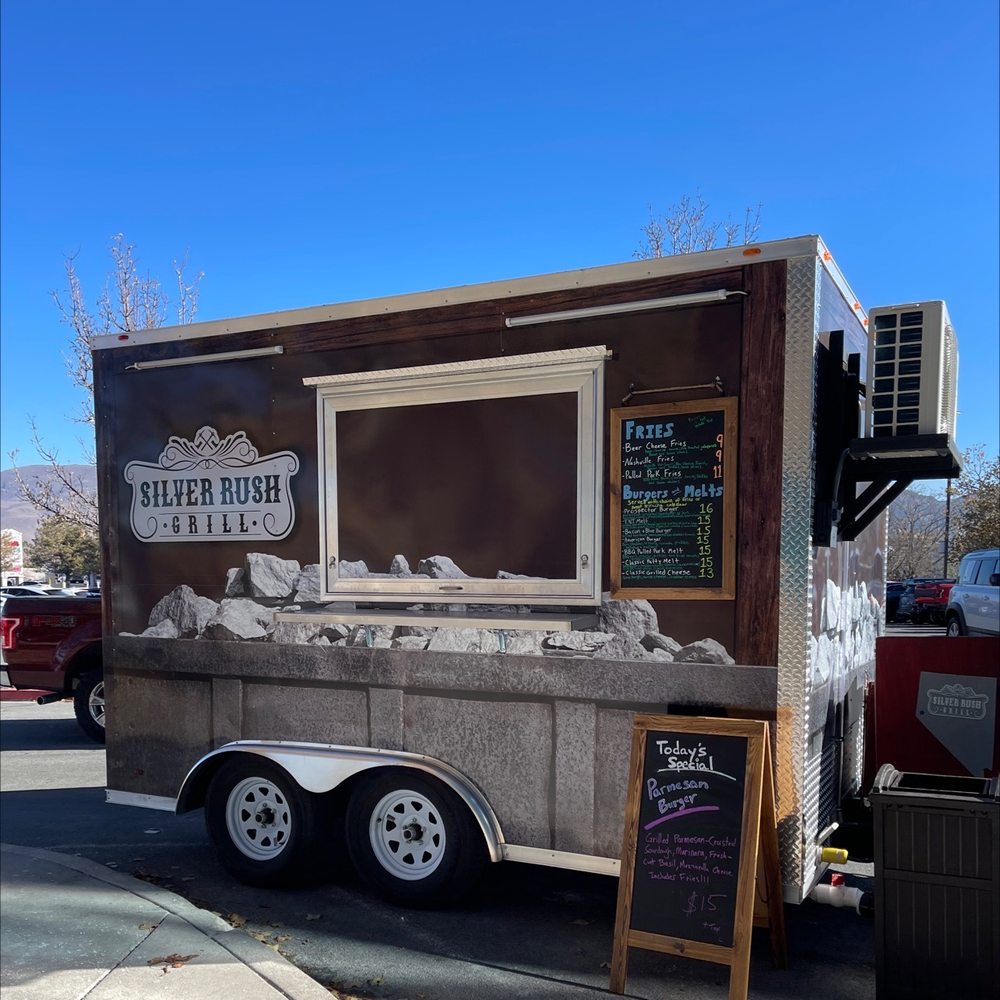 Silver Rush Grill, Reno Roadtrippers