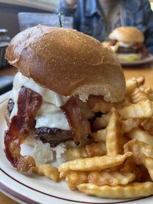 Arlene and Tom's Restaurant by null