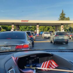 Costco Gasoline - Best time to go is at 6am. Not now, foshizee