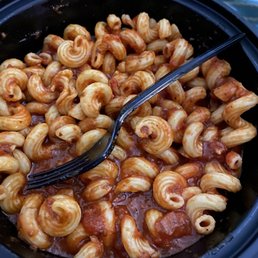 Cavatappi with Marinara (boiled elbows with Ragu and no pasta)
