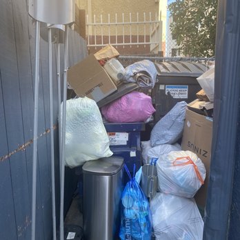 Union Five - Trash Area - Apartments Near Me - Long Beach, California Union Five - Trash Area - Apartments Near Me - Long Beach, California