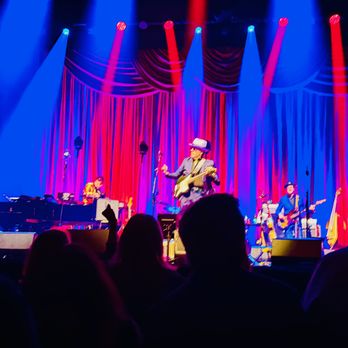 BleauLive Theater - stage - Music Venues Near Me - Las Vegas, Nevada BleauLive Theater - stage - Music Venues Near Me - Las Vegas, Nevada