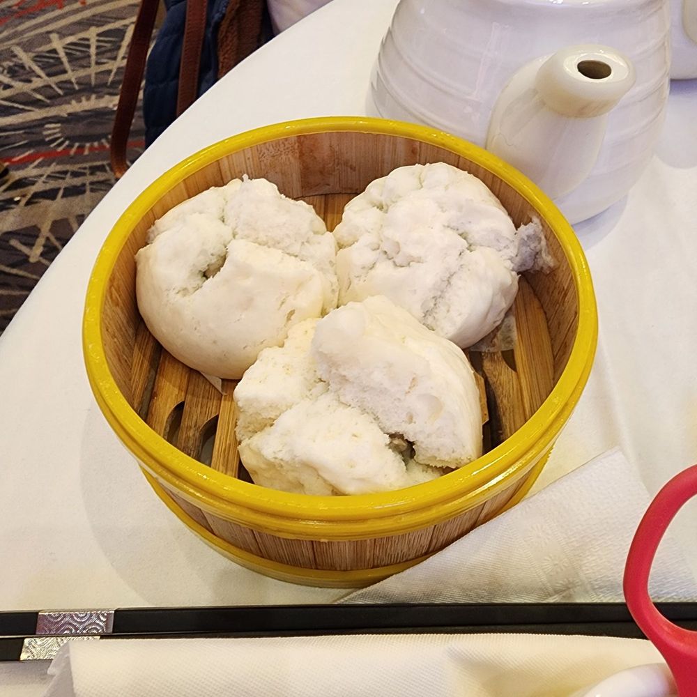 Steamed chicken bun Steamed chicken bun